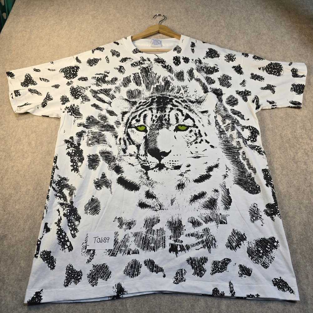 Vintage 1992 Unisport Snow Leopard All Over Print T Shirt‎ XL Green Eyes 90s USA